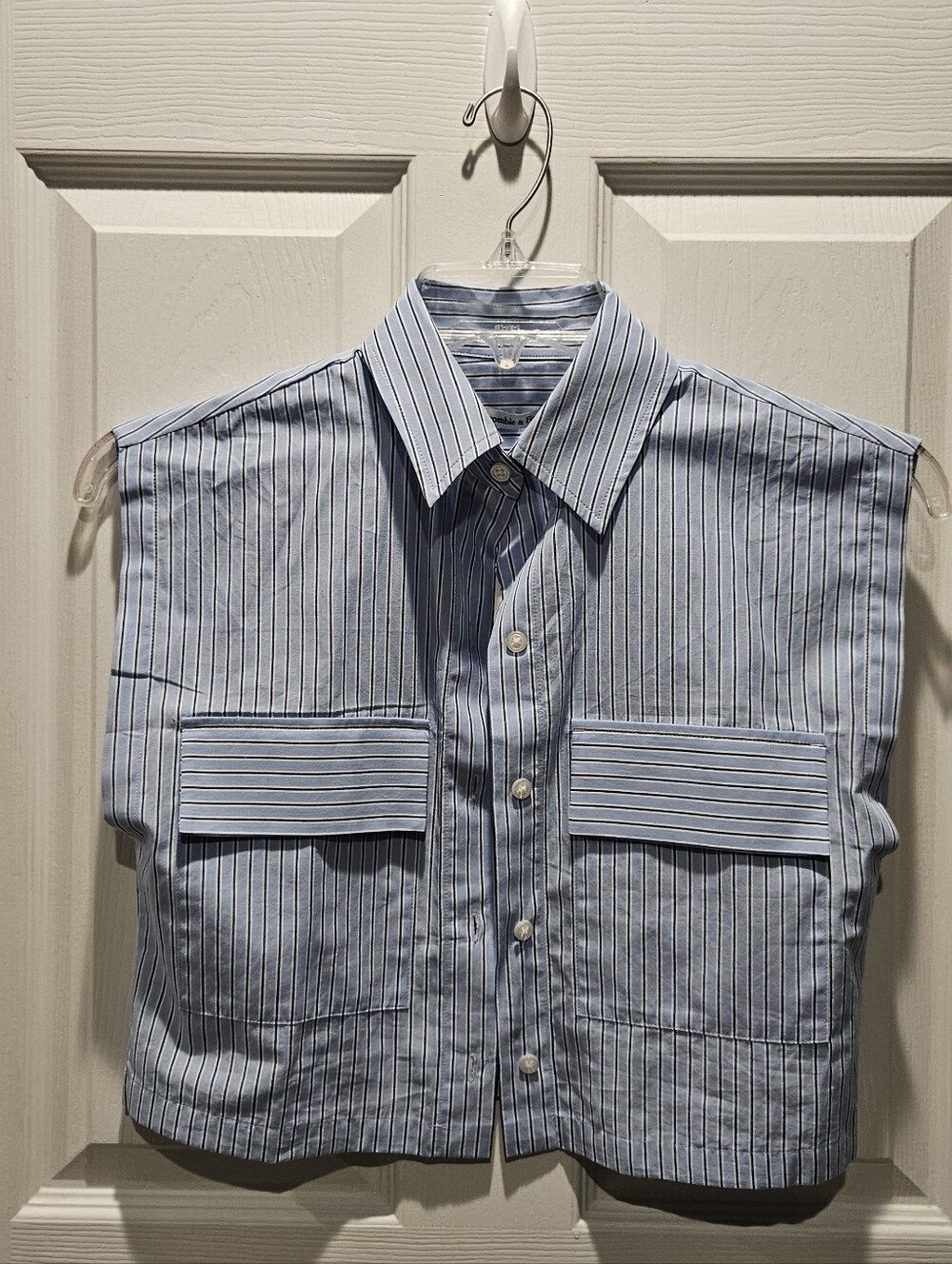 NWT Abercrombie & Fitch Light Blue Striped Sleeveless Button-Down Shirt